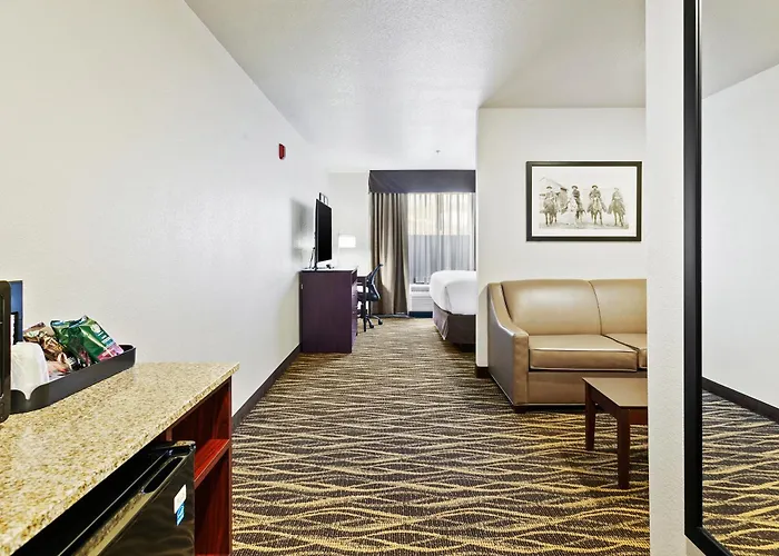 Hotel Cobblestone & - 4*