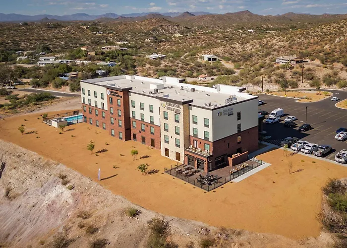 Cobblestone & - Hotel