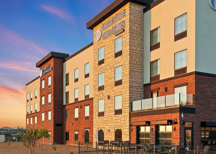 Cobblestone & - Hotel Wickenburg